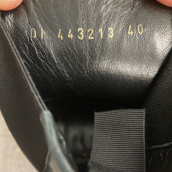 Saint Laurent Wyatt Chelsea boot. Size 40 
$ 1,150 - Picture 10 of 12